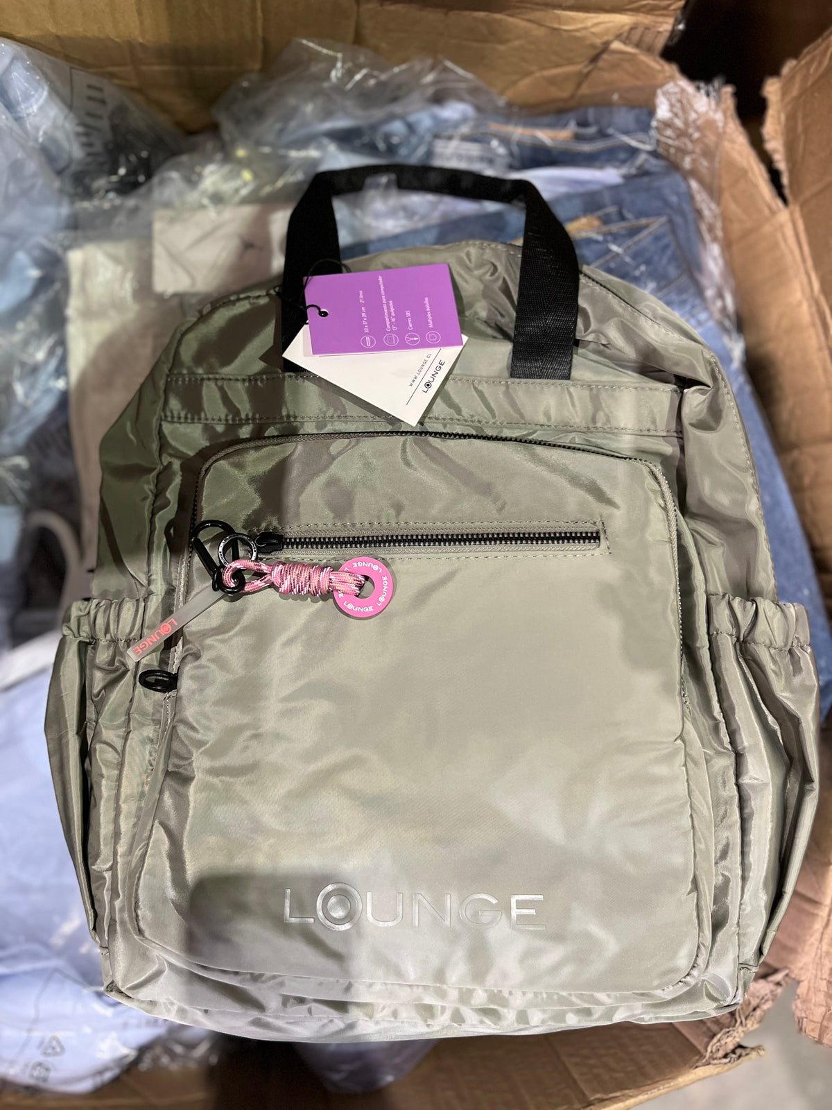 Lote de Ropa y Accesorios 2
