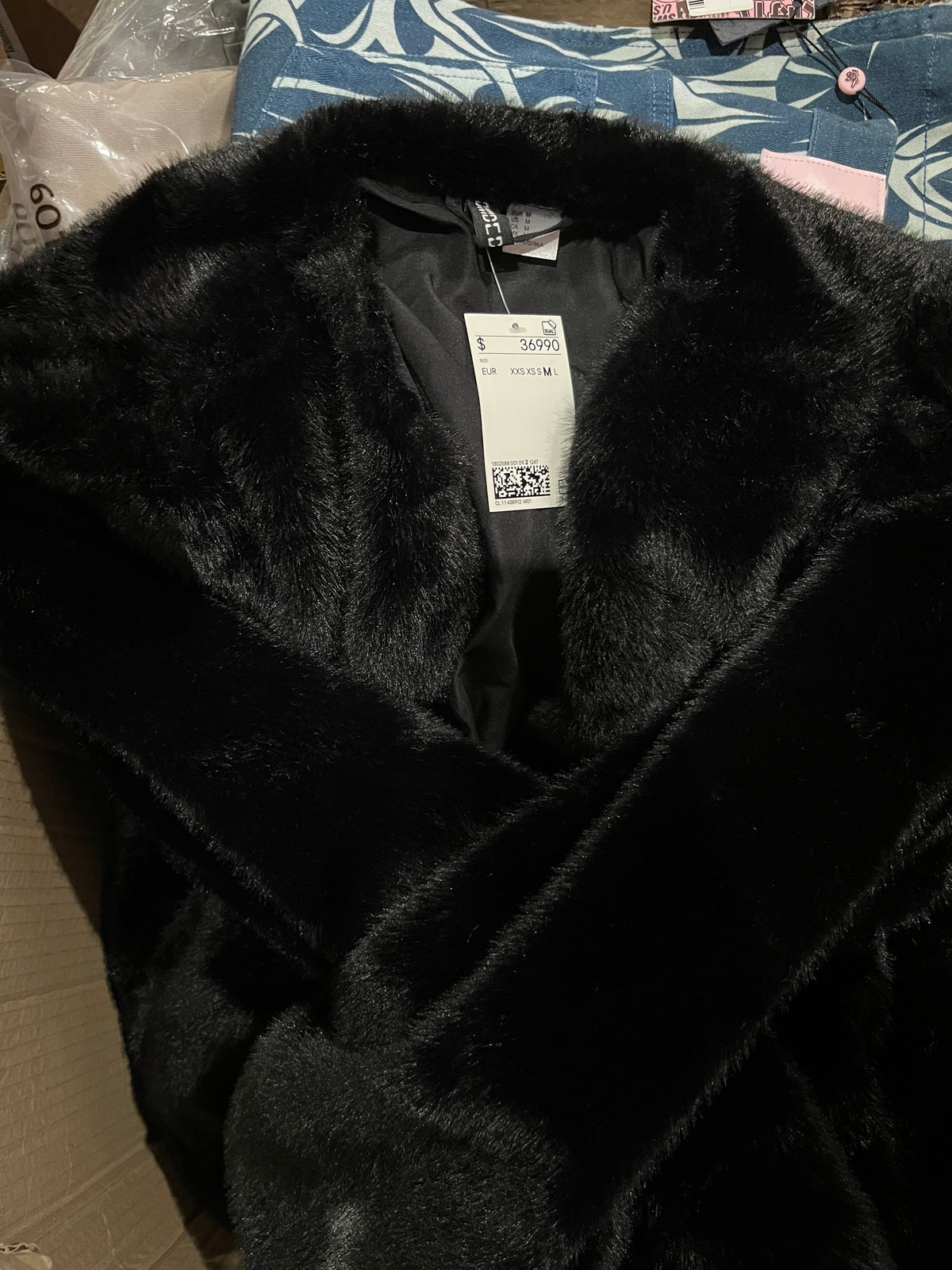 Lote de Ropa y Accesorios 2