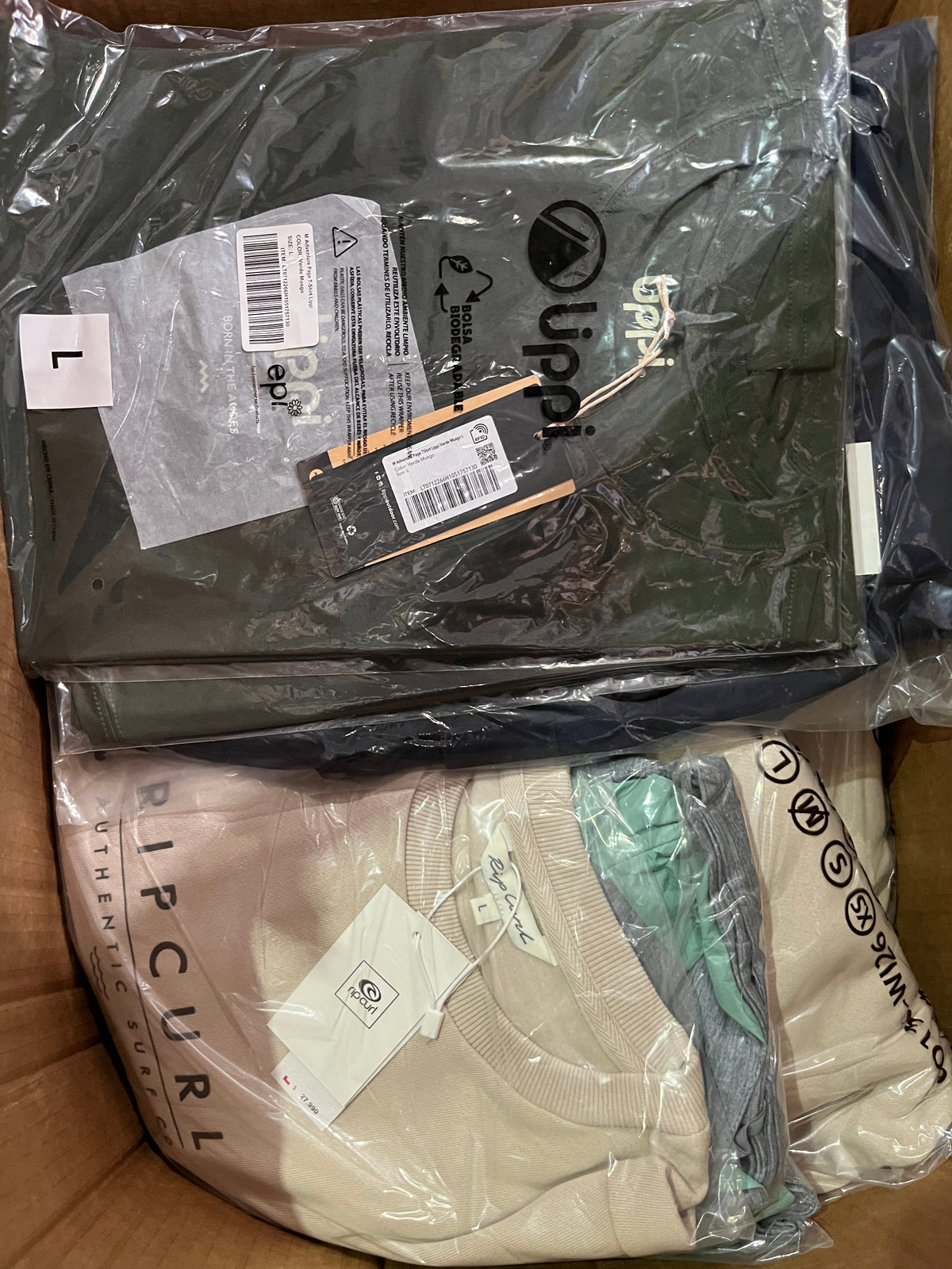 Lote de Ropa y Accesorios 2