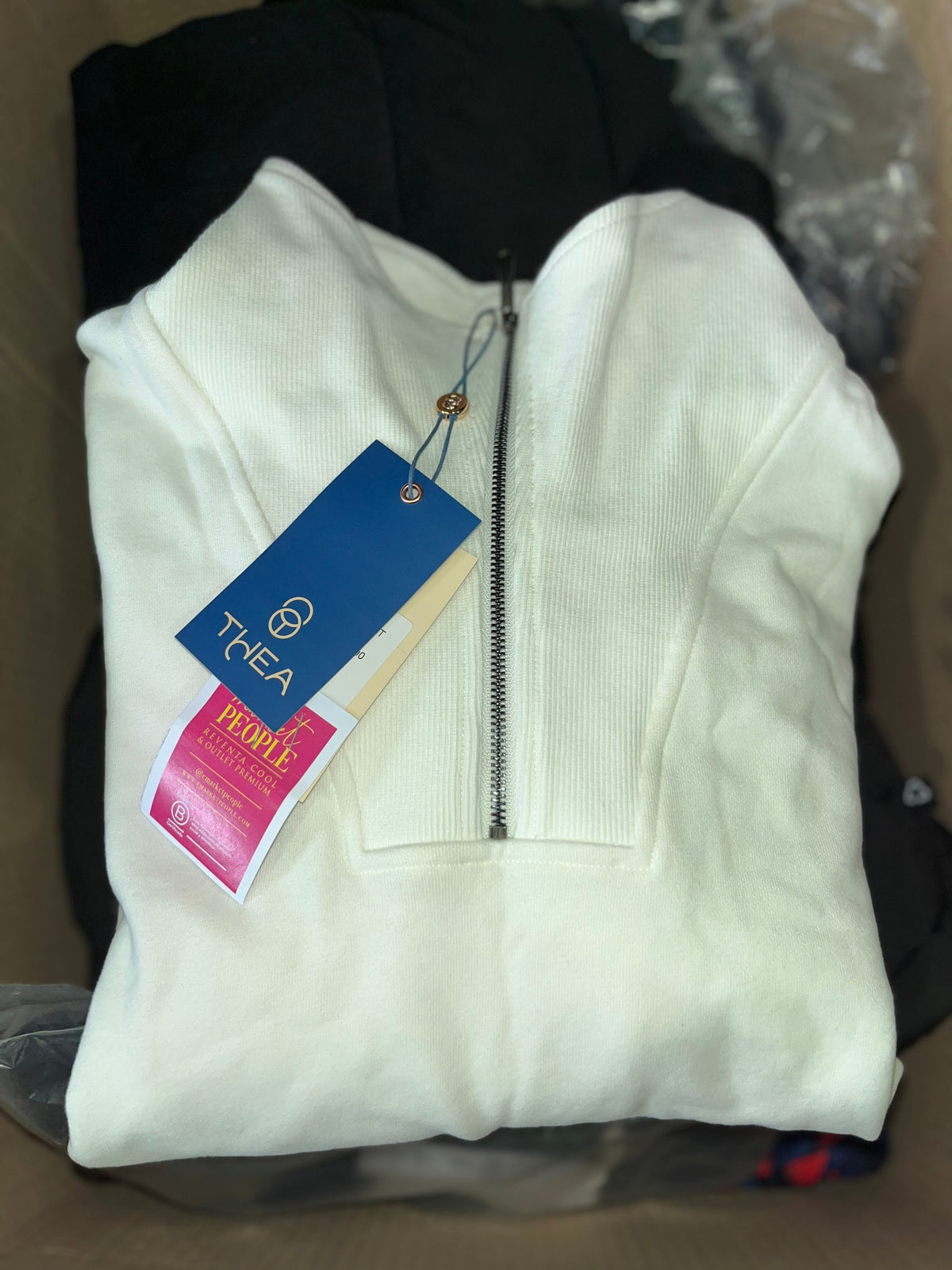 Lote de Ropa y Accesorios