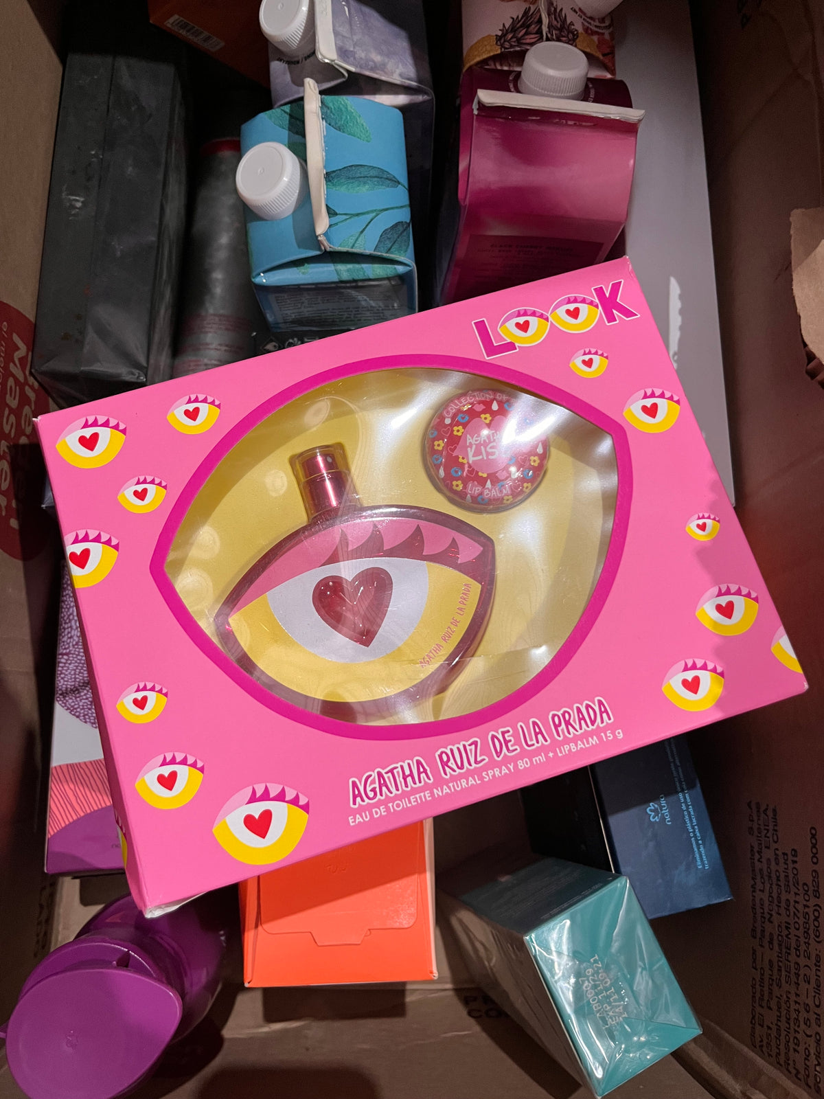 Gran Lote de Belleza y Cuidado Personal (cremas, shampoo, perfumes)