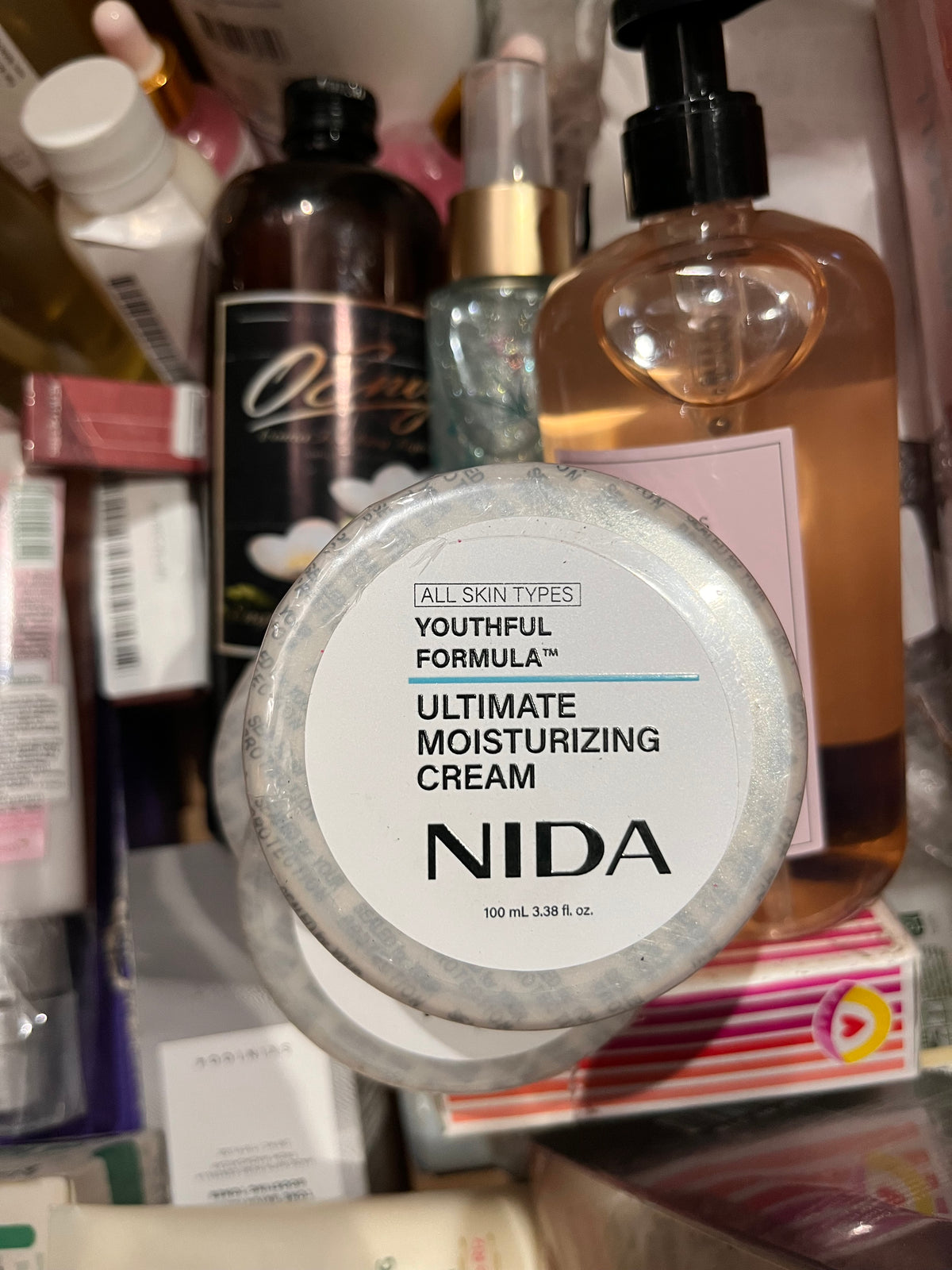 Gran Lote de Belleza y Cuidado Personal (cremas, shampoo, perfumes)