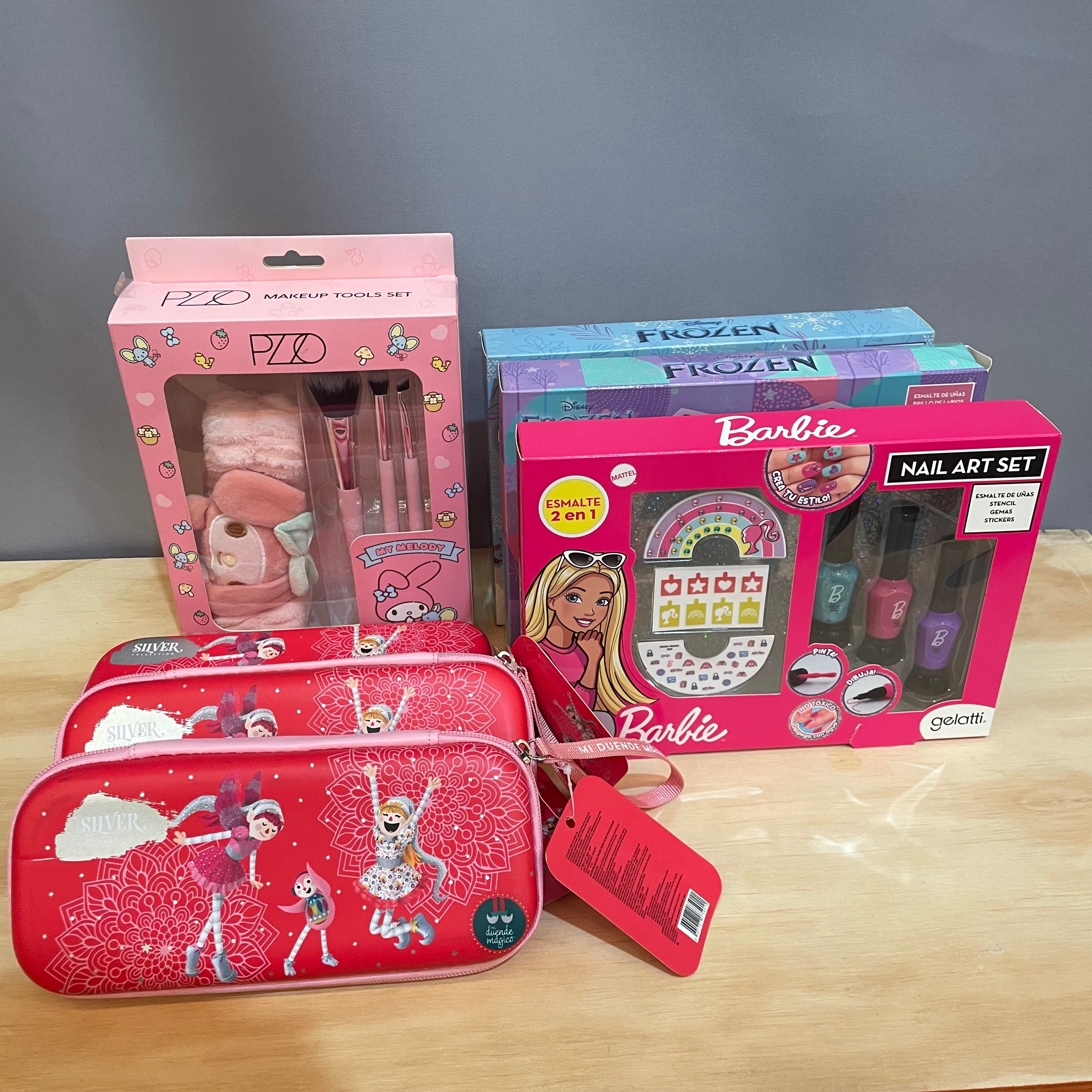 Lote de Cosméticos y Uñas