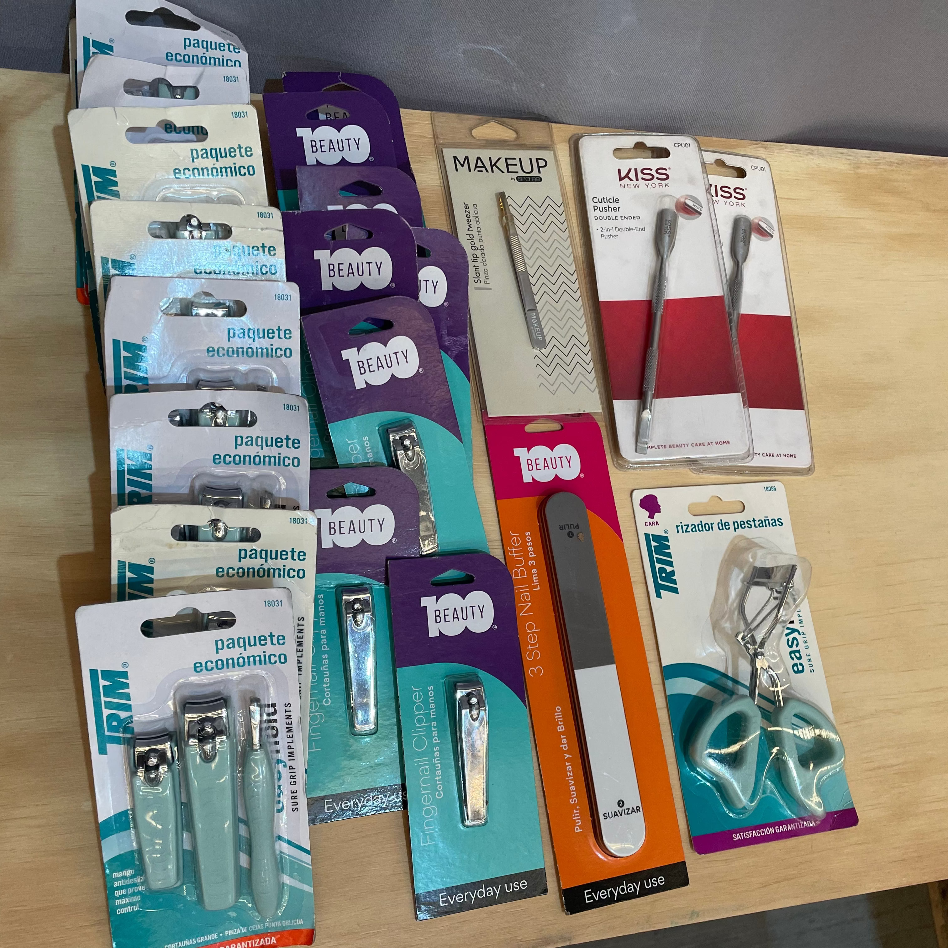 Lote de Cosméticos y Uñas