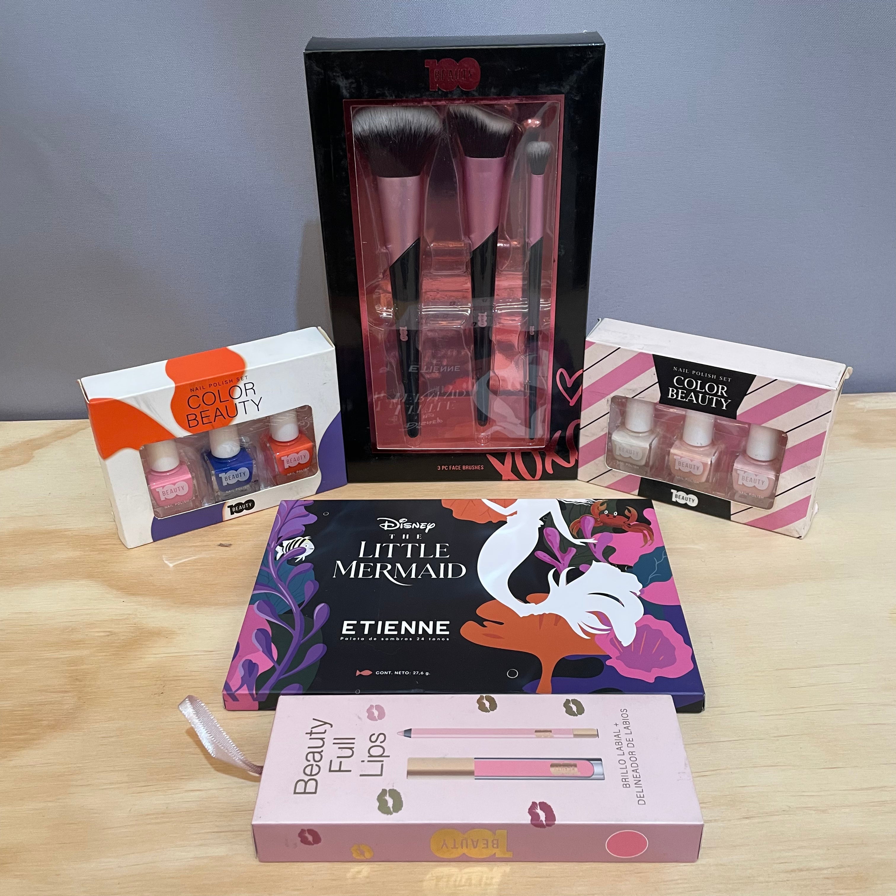 Lote de Cosméticos y Uñas