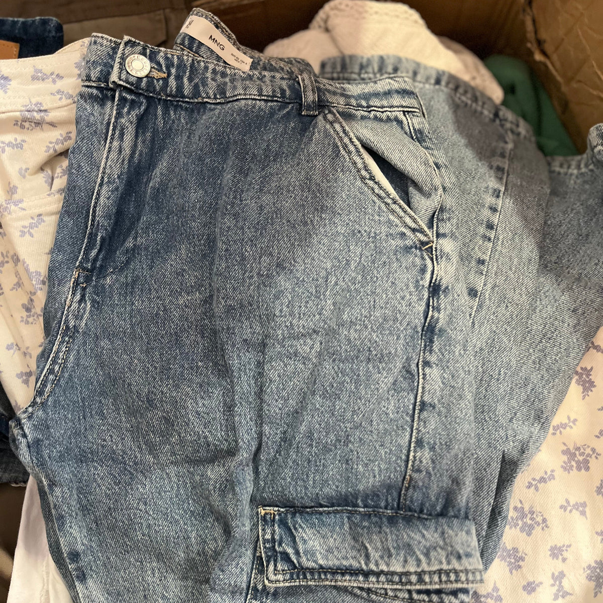 Lote Ropa Americana y Accesorios